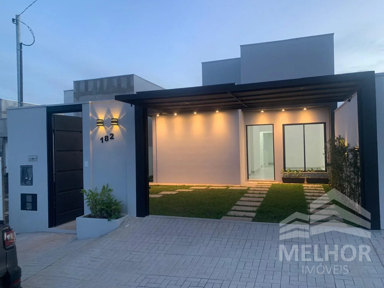 Casa a Venda, Nova,  3 quartos, 2 vagas, Res. Itamarati - Pres. Prudente/SP