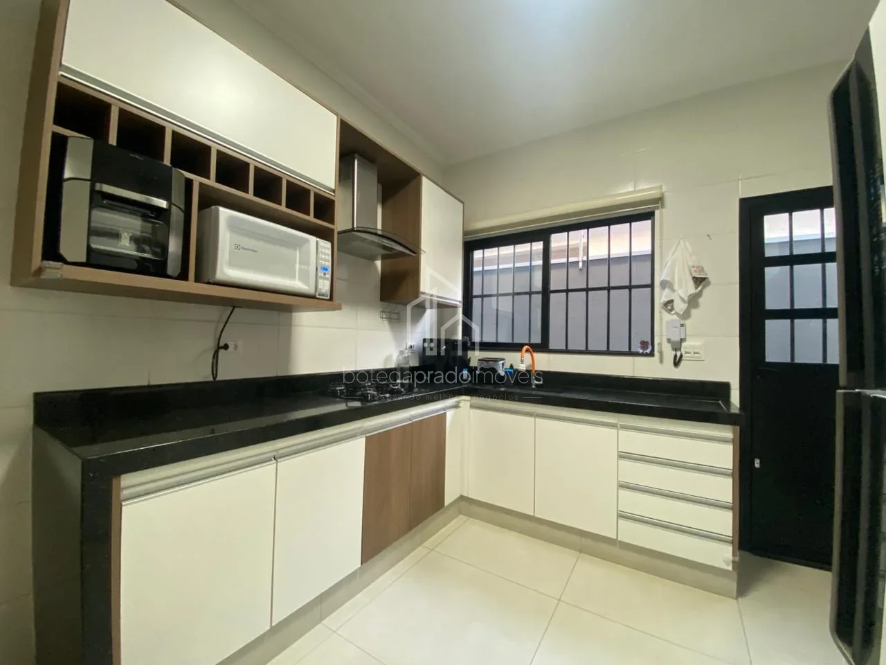 Casa 3 dormitórios, ótimo padrão de acabamento à venda no Jardim Novo Bongiovani em Presidente Prudente/SP