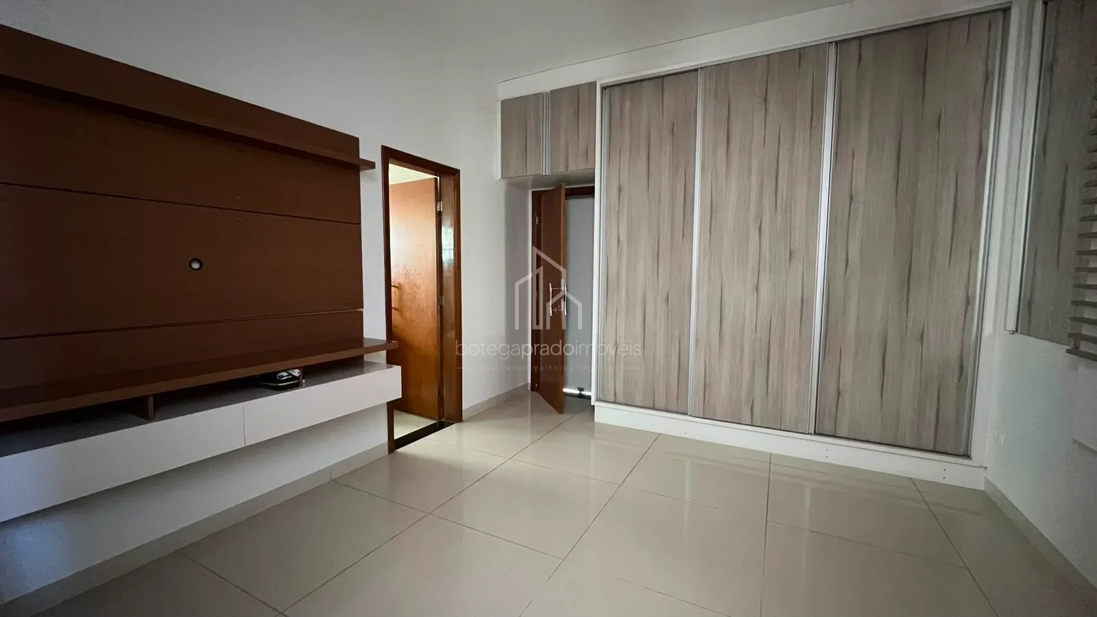 Casa Alto Padrão, 4 suítes, à venda no Condomínio Village Damha — foto 4