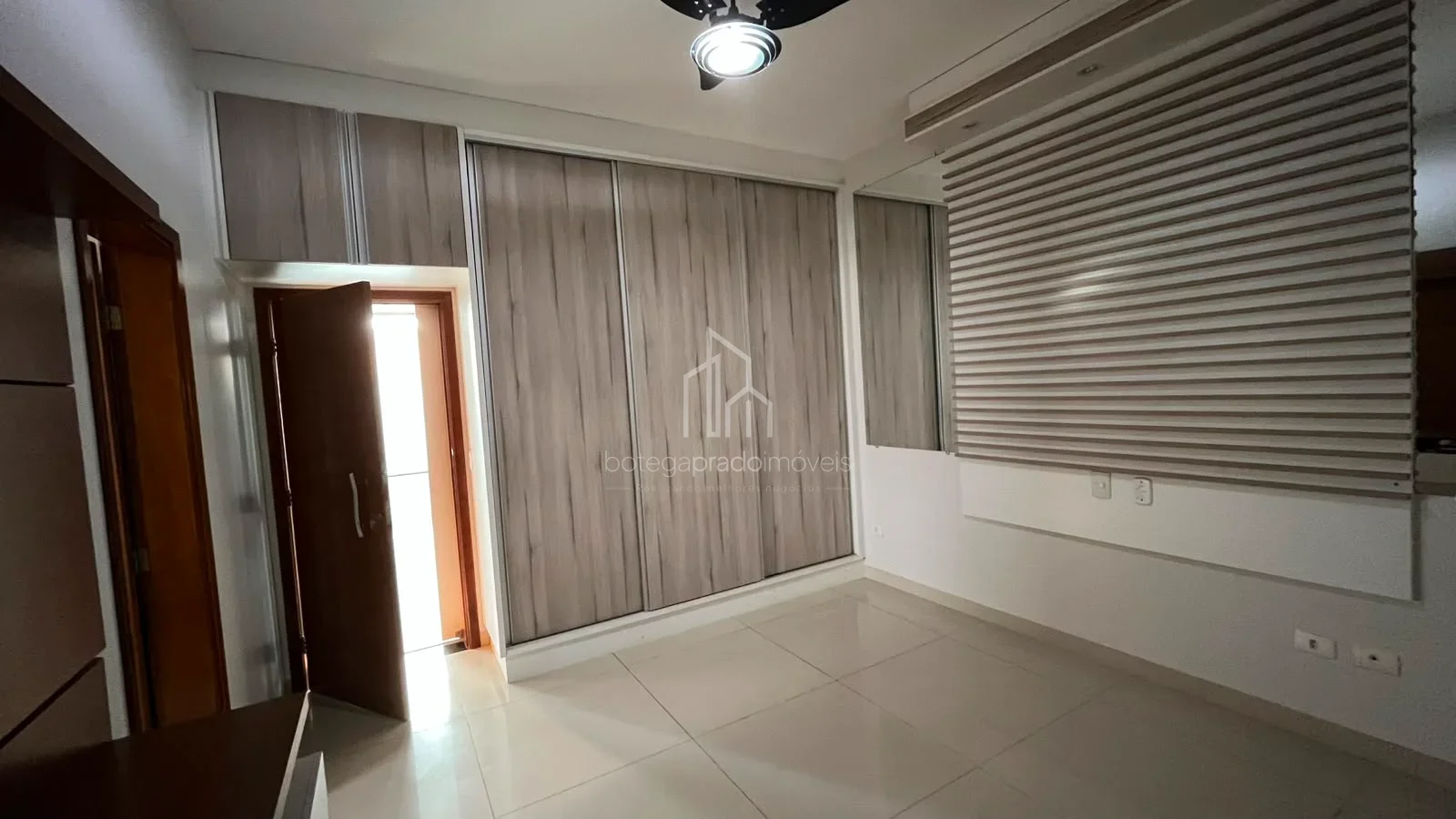 Casa Alto Padrão, 4 suítes, à venda no Condomínio Village Damha — foto 11